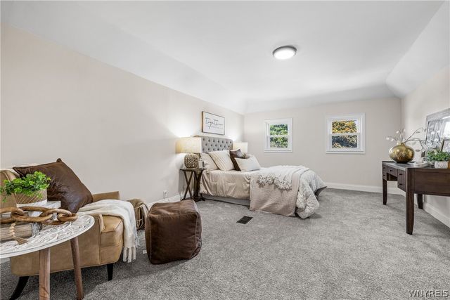 43 Regent Street, Buffalo, NY 14206