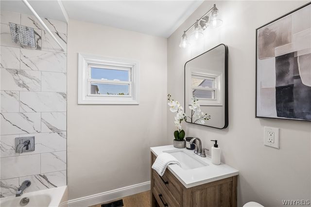 43 Regent Street, Buffalo, NY 14206