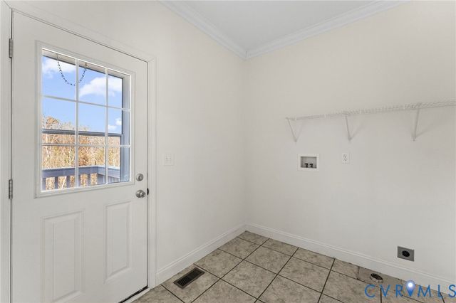 228 Hidden Springs Ln, Aylett, VA 23009