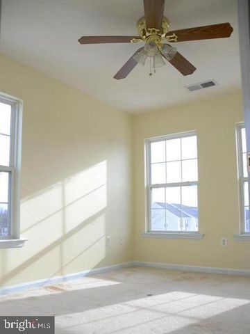 14337 LEGEND GLEN CT, Gainesville, VA 20155