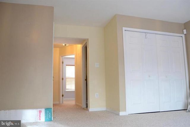 14337 LEGEND GLEN CT, Gainesville, VA 20155