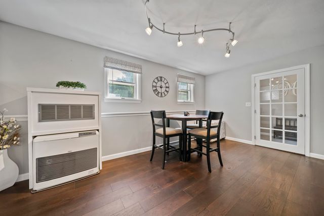 10 Great Hill Drive, Newmarket, NH 03857