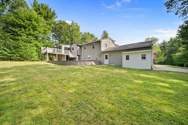 10 Great Hill Drive, Newmarket, NH 03857