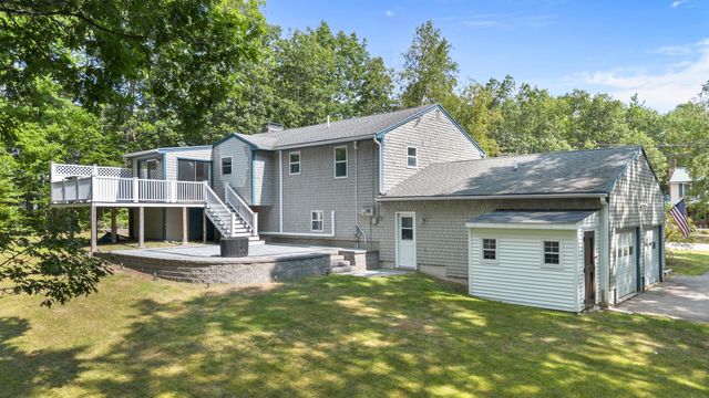 10 Great Hill Drive, Newmarket, NH 03857