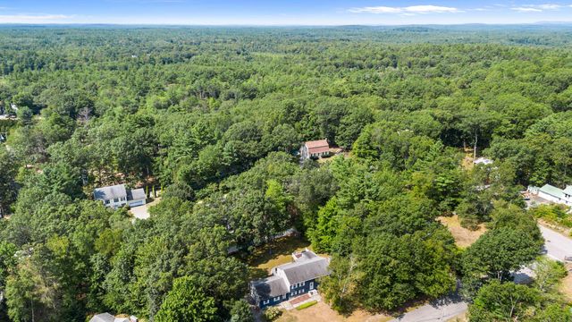 10 Great Hill Drive, Newmarket, NH 03857