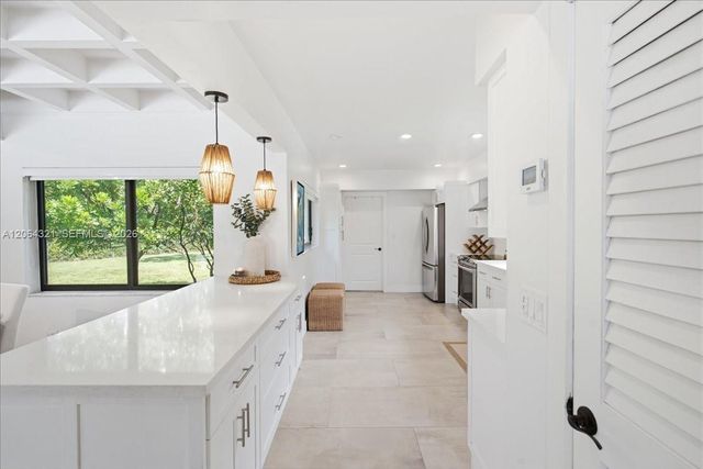 7240 Sunset Drive, Miami, FL 33143