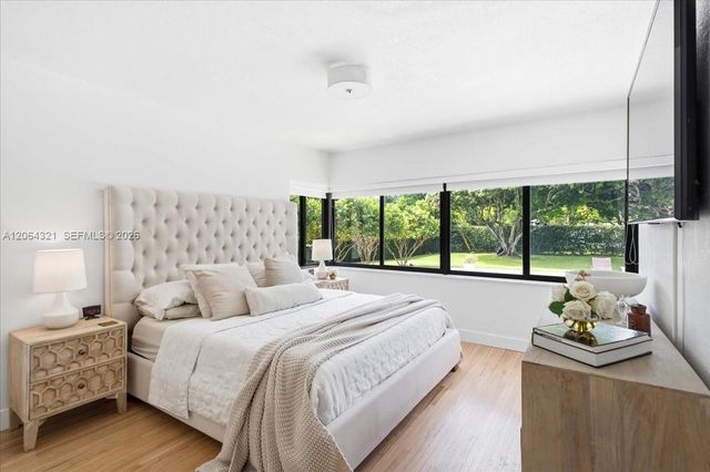 7240 Sunset Drive, Miami, FL 33143