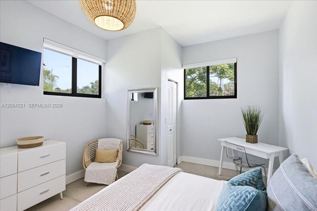 7240 Sunset Drive, Miami, FL 33143