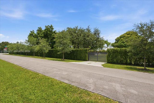 7240 Sunset Drive, Miami, FL 33143