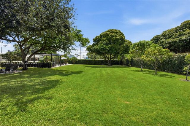 7240 Sunset Drive, Miami, FL 33143
