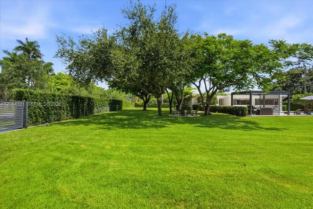 7240 Sunset Drive, Miami, FL 33143