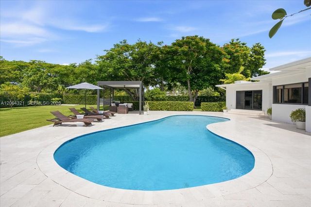 7240 Sunset Drive, Miami, FL 33143