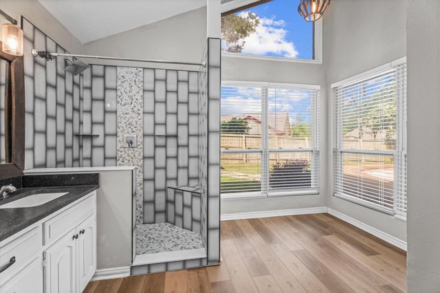 8708 Greenleaf Drive, College Station, TX 77845
