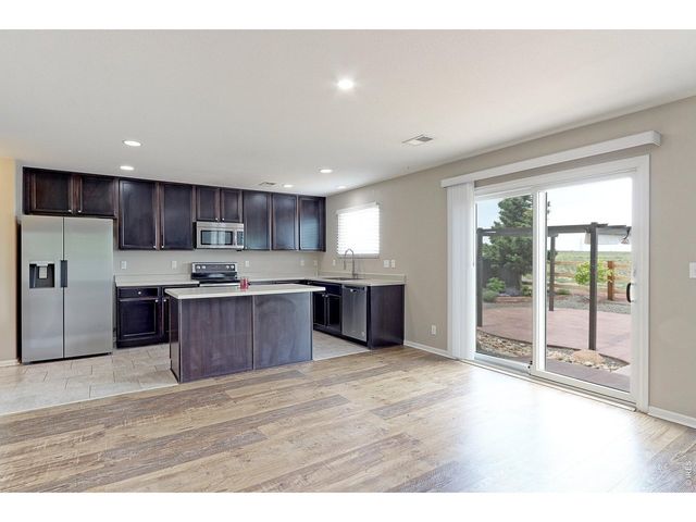 828 Lonewolf Cir, Brighton, CO 80603