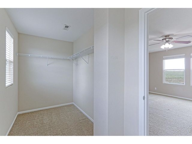 828 Lonewolf Cir, Brighton, CO 80603