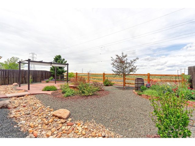 828 Lonewolf Cir, Brighton, CO 80603