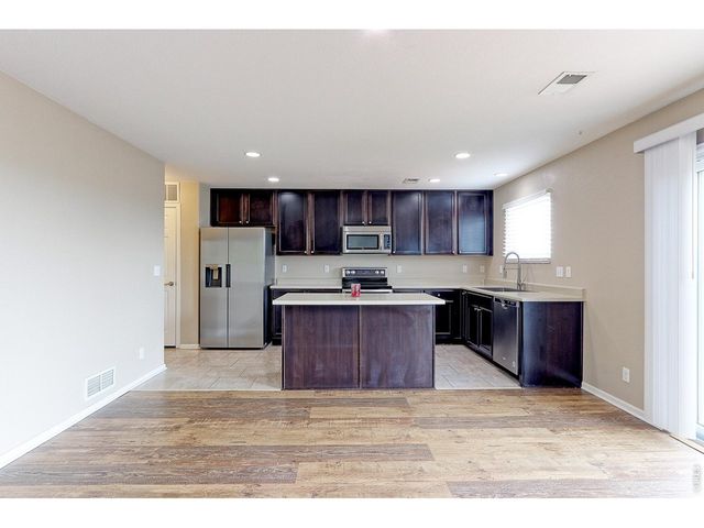 828 Lonewolf Cir, Brighton, CO 80603