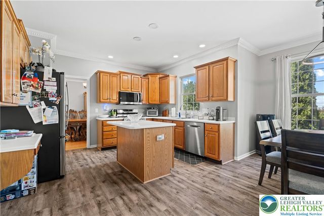 2305 Aberdeen Way, Lower Macungie Twp, PA 18062