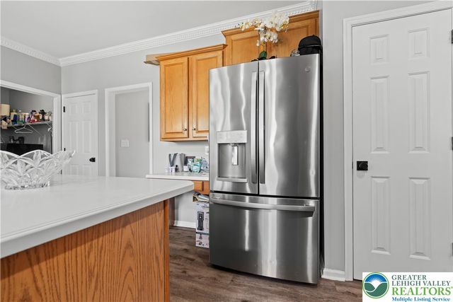 2305 Aberdeen Way, Lower Macungie Twp, PA 18062