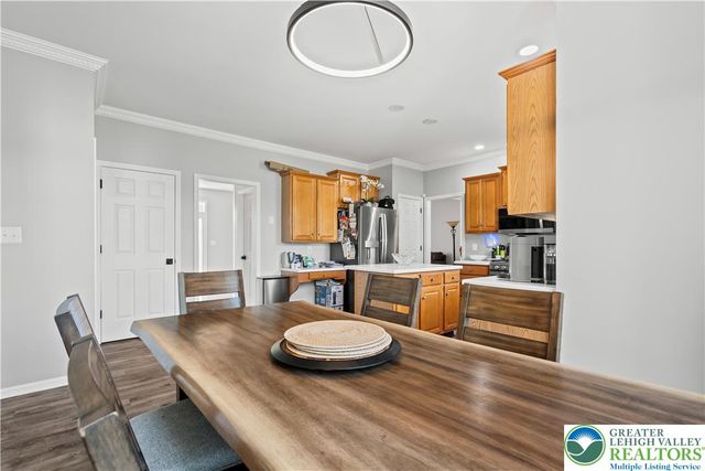 2305 Aberdeen Way, Lower Macungie Twp, PA 18062