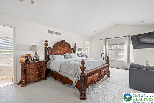 2305 Aberdeen Way, Lower Macungie Twp, PA 18062