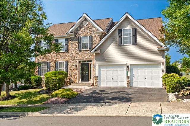 2305 Aberdeen Way, Lower Macungie Twp, PA 18062