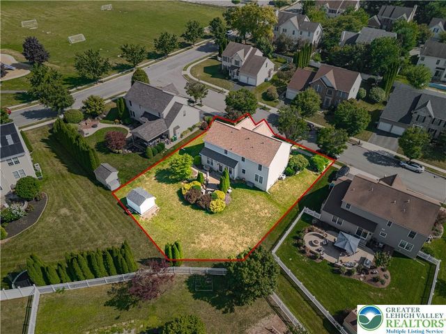 2305 Aberdeen Way, Lower Macungie Twp, PA 18062