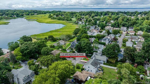 13 Meadow Lane, Bayville, NY 11709