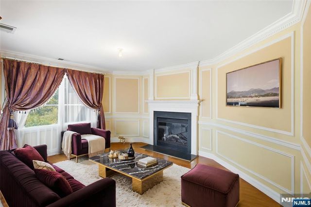3 Topaz Court, Marlboro, NJ 07746