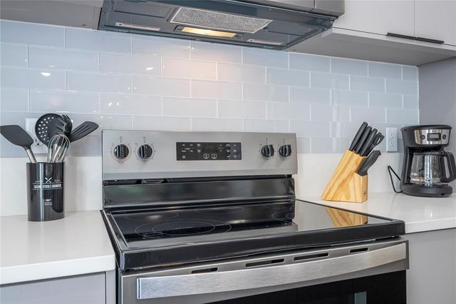 9100 BORACAY COURT, Kissimmee, FL 34747