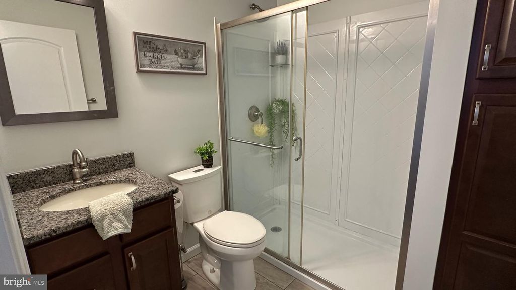 Image 22 of property listing at 3906 GLENHURST RD, Baltimore, MD 21222