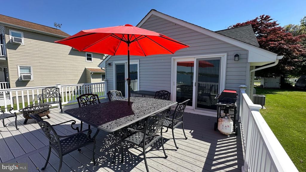 Image 25 of property listing at 3906 GLENHURST RD, Baltimore, MD 21222
