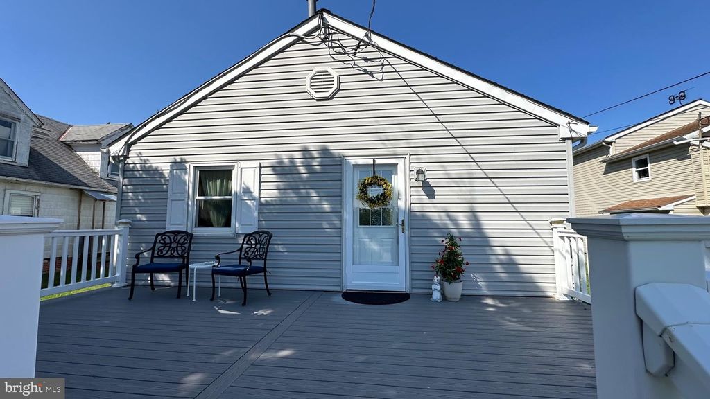 Image 31 of property listing at 3906 GLENHURST RD, Baltimore, MD 21222