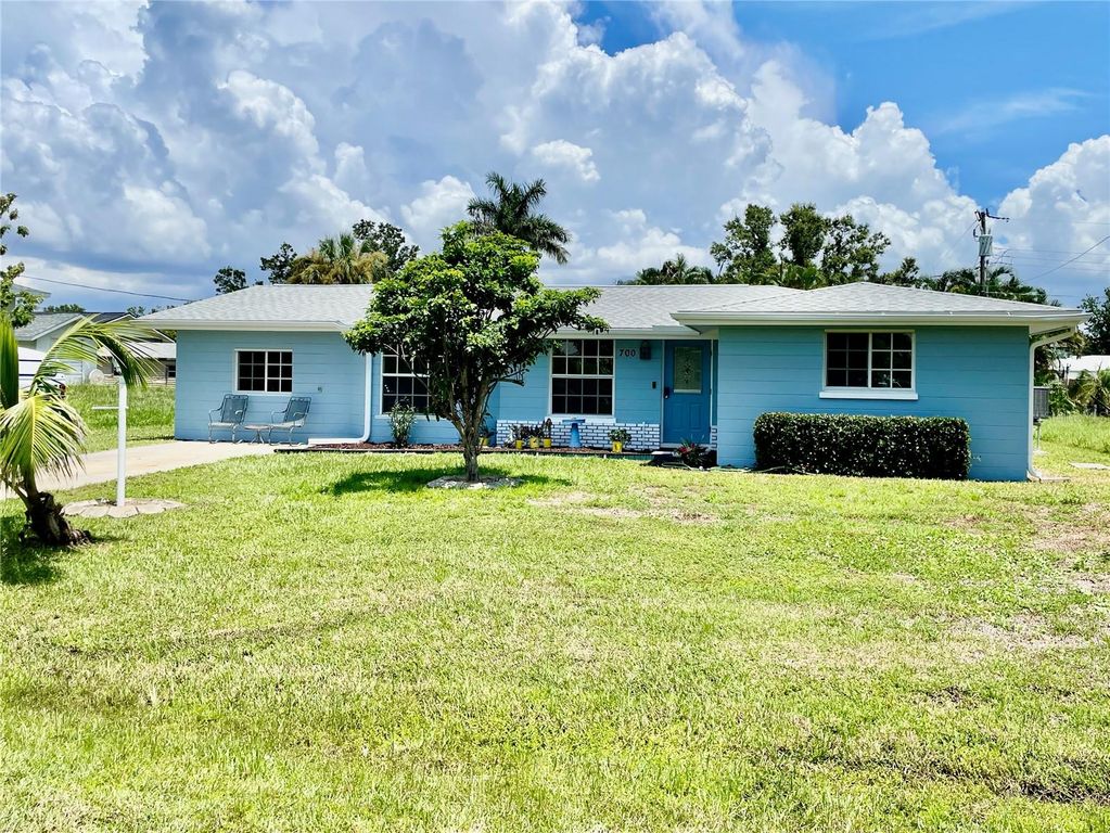 700 DOLPHIN PARKWAY, Punta Gorda, FL 33950
