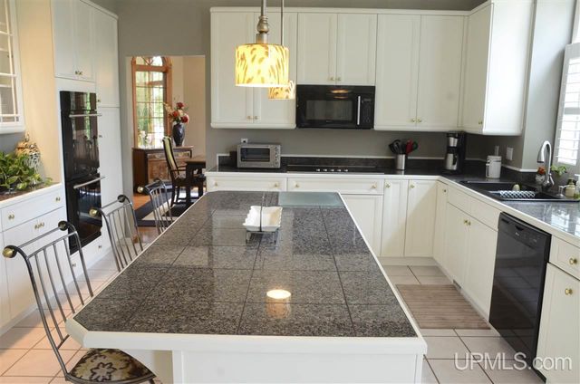 202 Cataldo Drive, Iron River, MI 49935