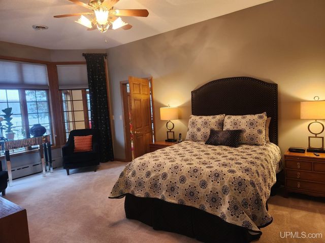 202 Cataldo Drive, Iron River, MI 49935