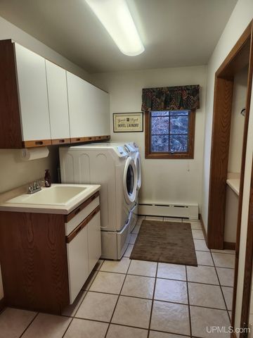 202 Cataldo Drive, Iron River, MI 49935