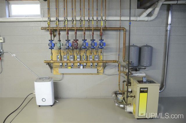 202 Cataldo Drive, Iron River, MI 49935