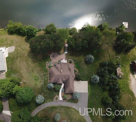 202 Cataldo Drive, Iron River, MI 49935