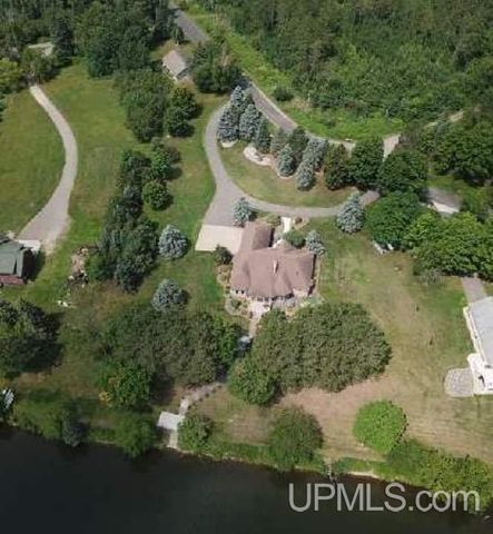 202 Cataldo Drive, Iron River, MI 49935