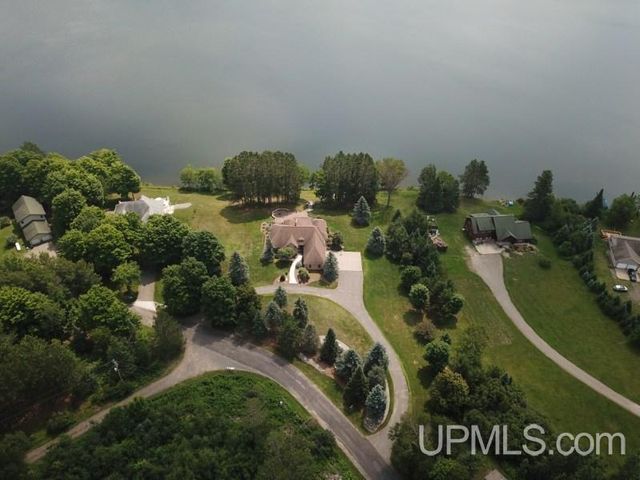 202 Cataldo Drive, Iron River, MI 49935