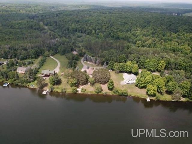 202 Cataldo Drive, Iron River, MI 49935