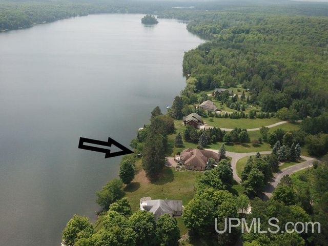 202 Cataldo Drive, Iron River, MI 49935