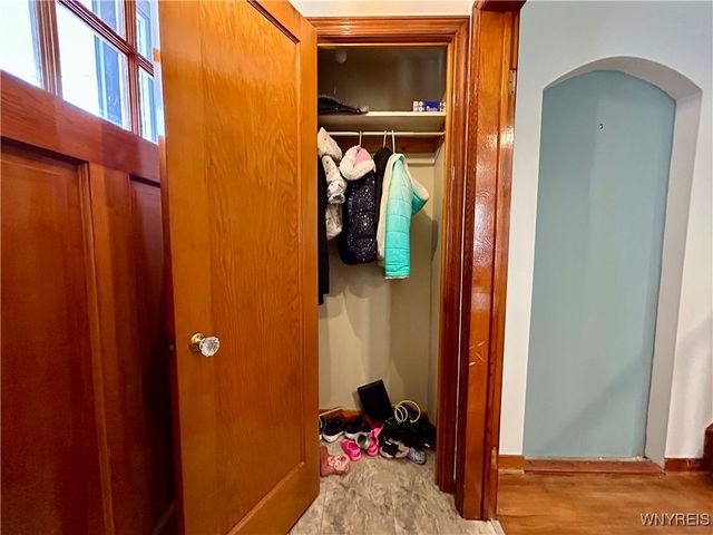 525 East Stenzil Street, North Tonawanda, NY 14120