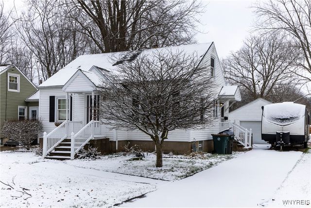 525 East Stenzil Street, North Tonawanda, NY 14120