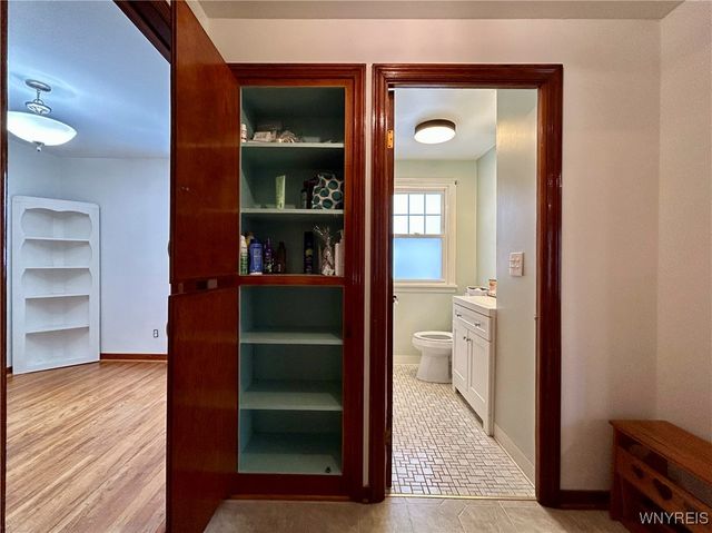 525 East Stenzil Street, North Tonawanda, NY 14120