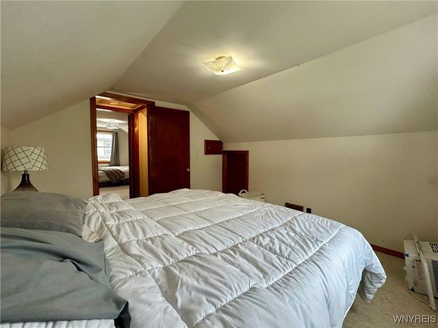 525 East Stenzil Street, North Tonawanda, NY 14120