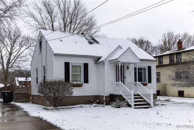 525 East Stenzil Street, North Tonawanda, NY 14120