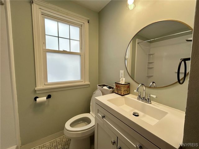 525 East Stenzil Street, North Tonawanda, NY 14120