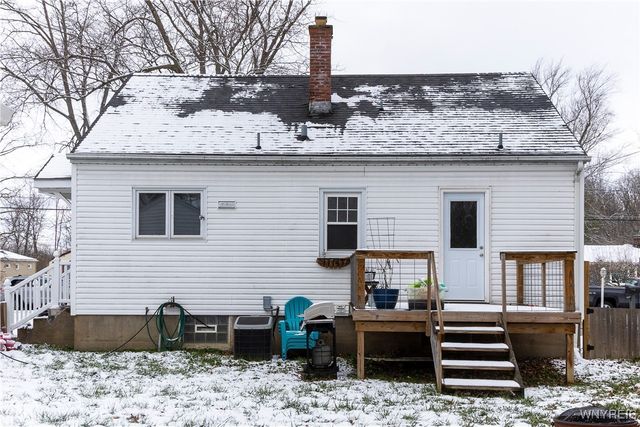 525 East Stenzil Street, North Tonawanda, NY 14120